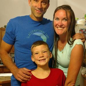 Meet your Posher, Elisha